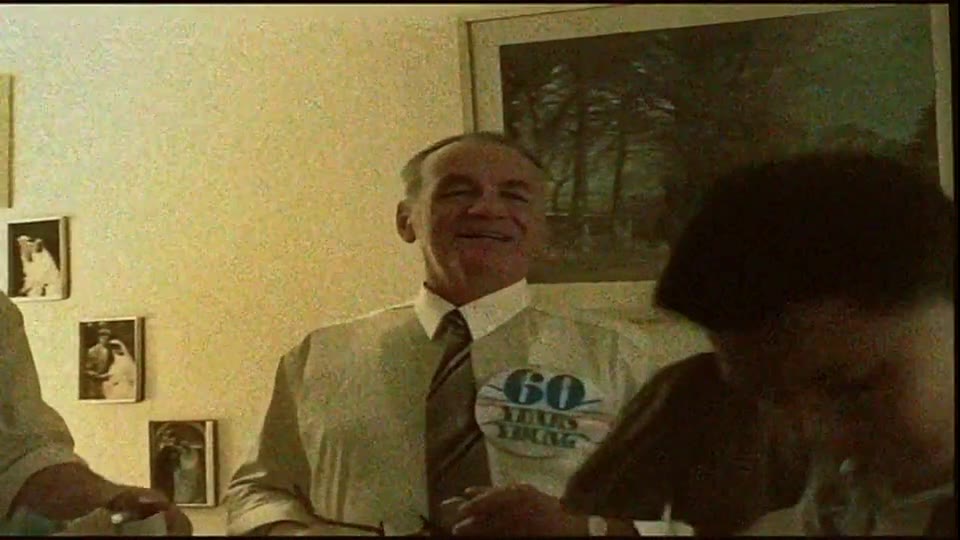 Vaihe 2 — 35 mm dian puhdistus ja tarkastus ennen skannausta